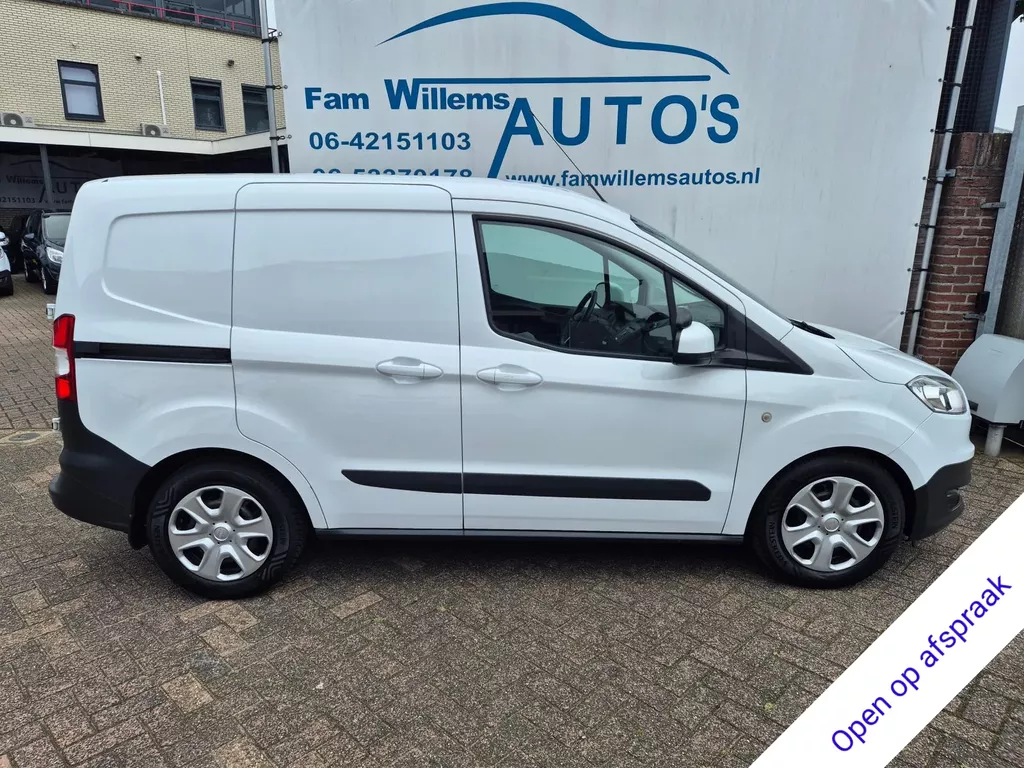 Ford Transit Courier 1.5 TDCI Navi Airco Nap 1ste eigenaar schuifdeur